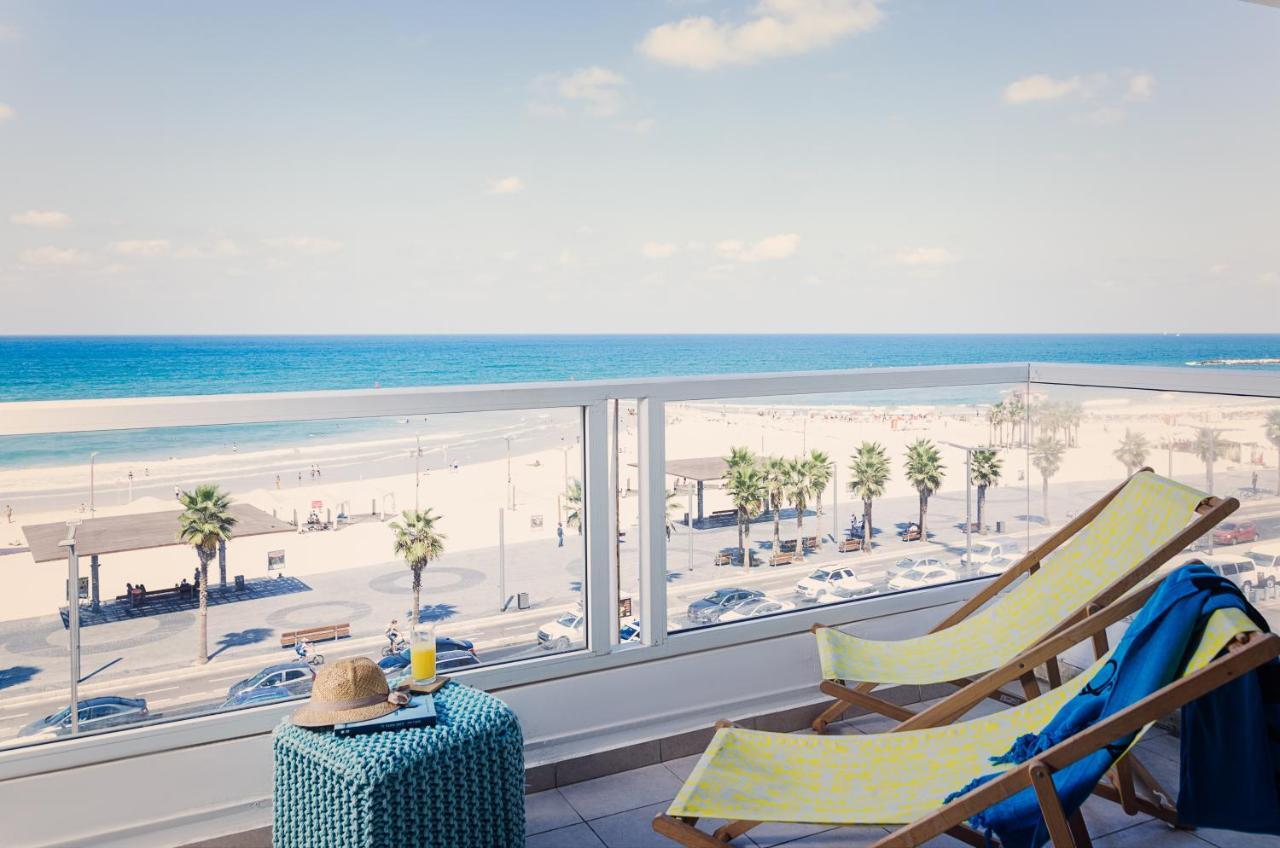 4 Bedroom Apartment On The Beach 텔아비브 외부 사진